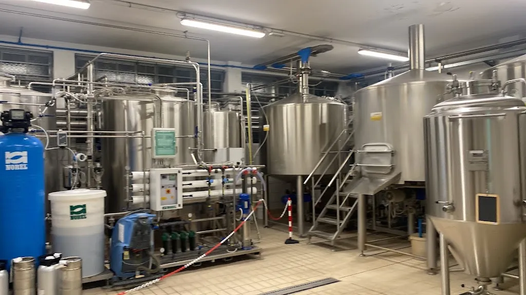 The Wall - Brewpub_Venegono Inferiore_slider_image_1