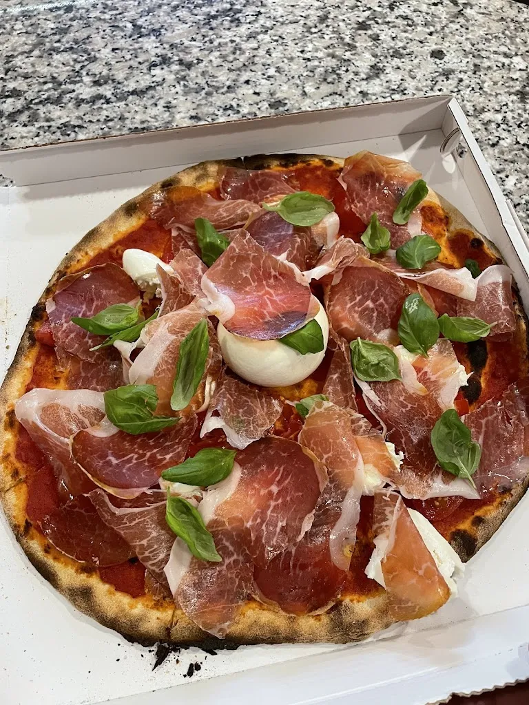 Pizza Da Tony_Venegono Inferiore_slider_image_3