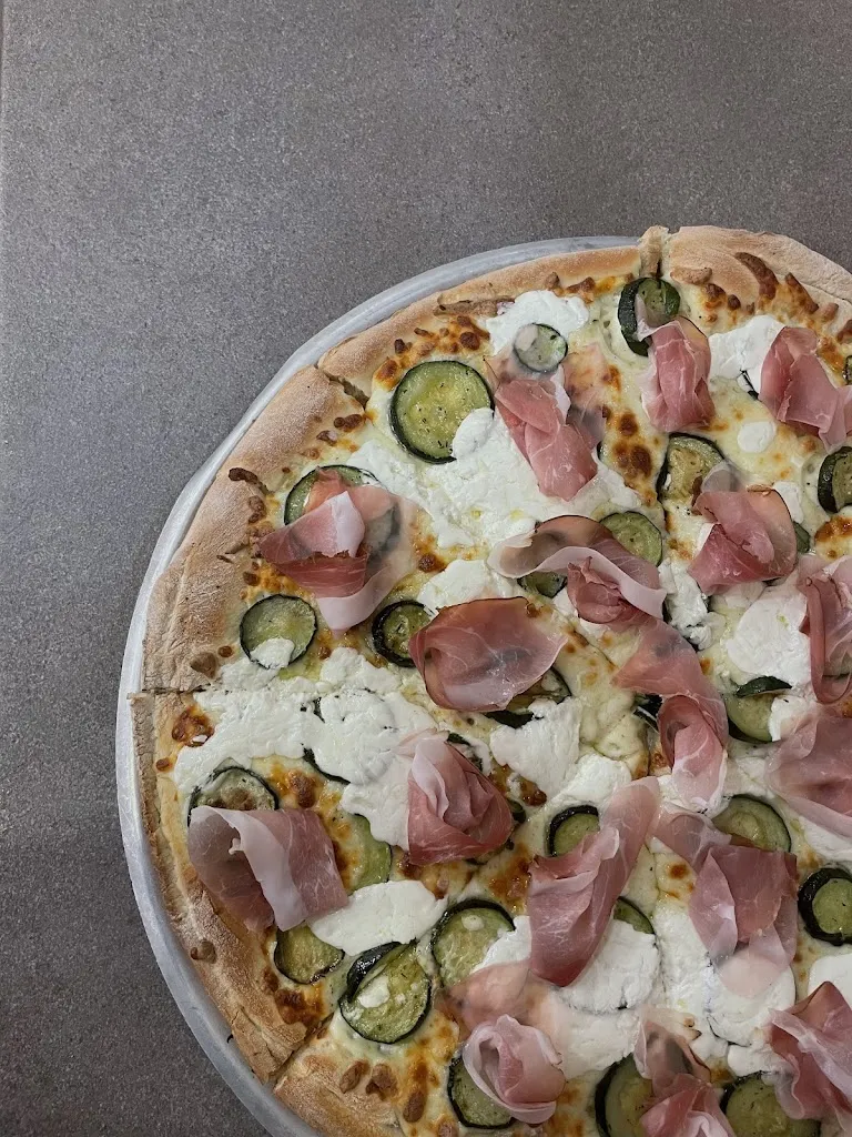 Menu_Pizza e Pizze_Venegono Inferiore_immagine_8