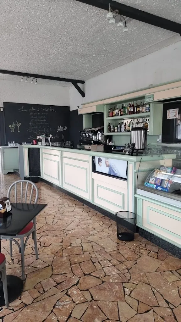 LA CASA DEL POPOLO_Venegono Superiore_slider_image_3