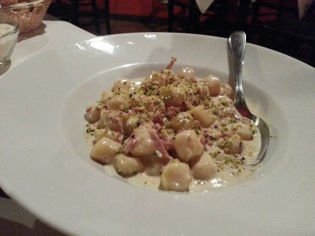 Trattoria La Pancia Piena_Venegono Superiore_slider_image_2