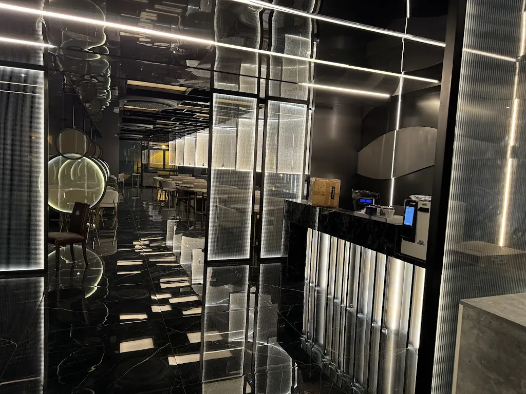 Tomi sushi restaurant in Verano Brianza