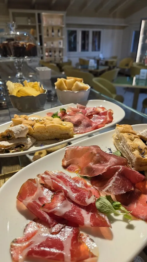 Chalet degli Amici_Verano Brianza_slider_image_2