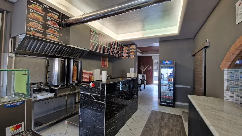 Pizzeria La Reale restaurant in Verdello