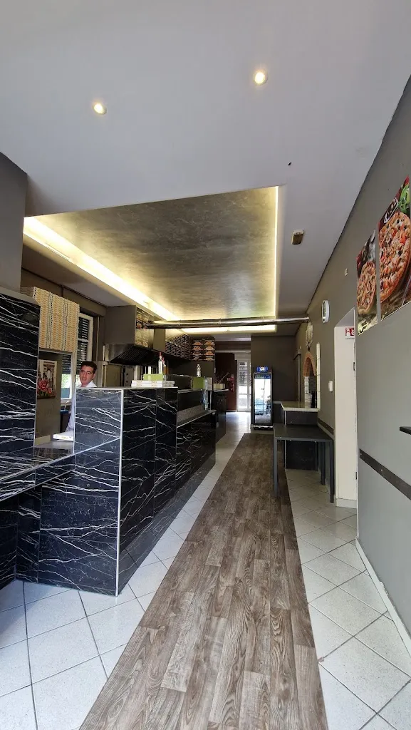 Pizzeria La Reale_Verdello_slider_image_2