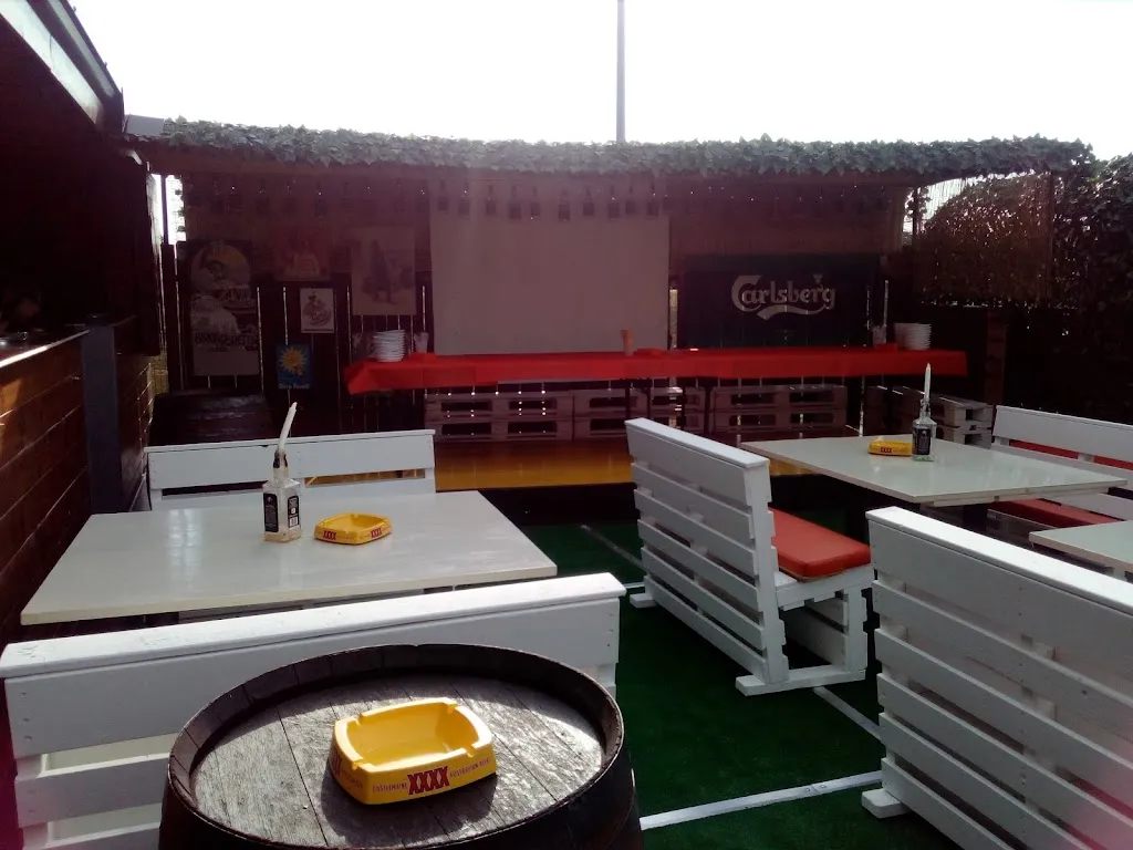 Menu_On the Road Pub_Verdello_image_7