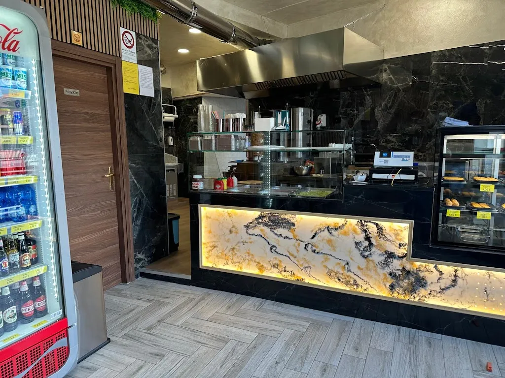 Anatolia Turkish Kebap Pizzeria_Vercurago_slider_image_3