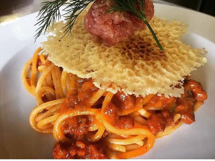 La Salette - Ristorante - Residenze con Appartamenti Completi di Cucina - Parco_Verderio Inferiore_slider_image_3