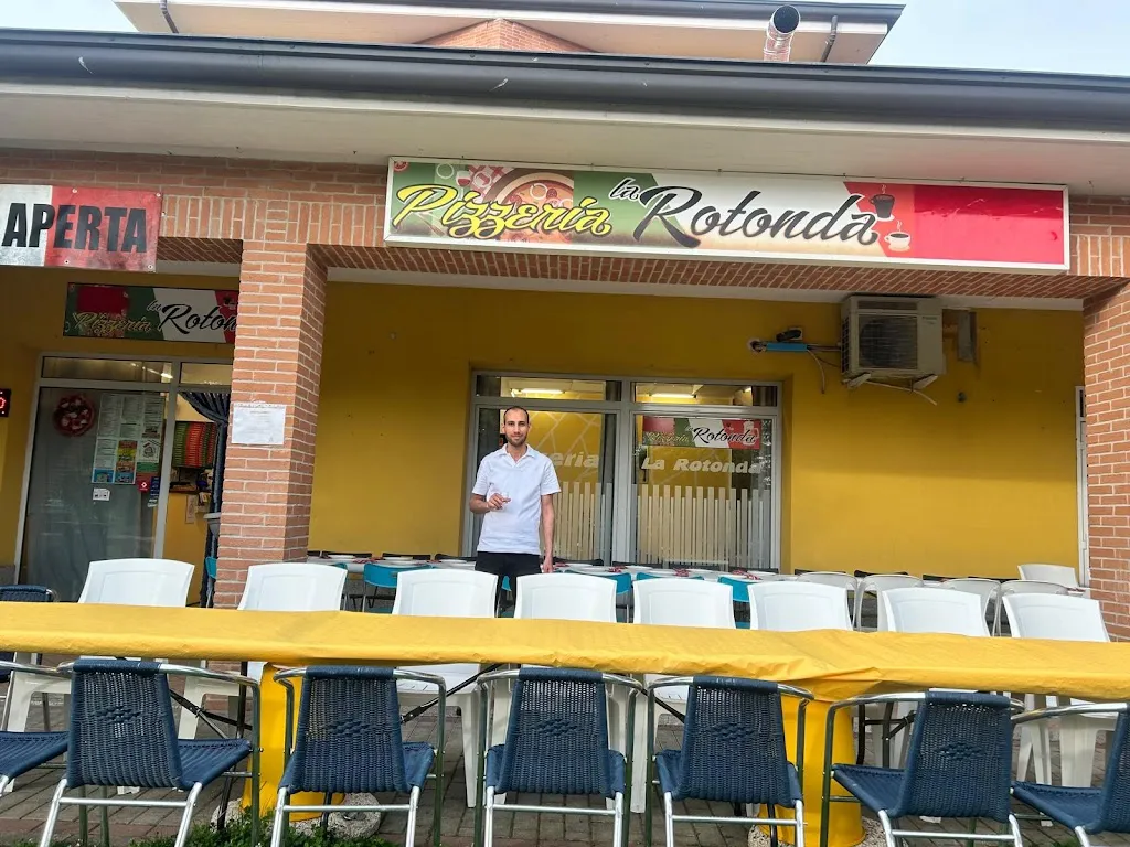 La Rotonda restaurant in Vermezzo