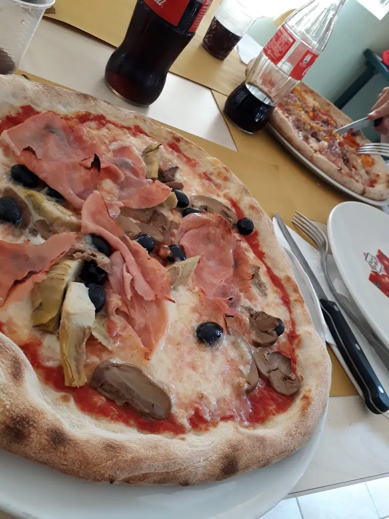 Menu_Pizzeria Mediterranea Vermezzo_Vermezzo_image_5