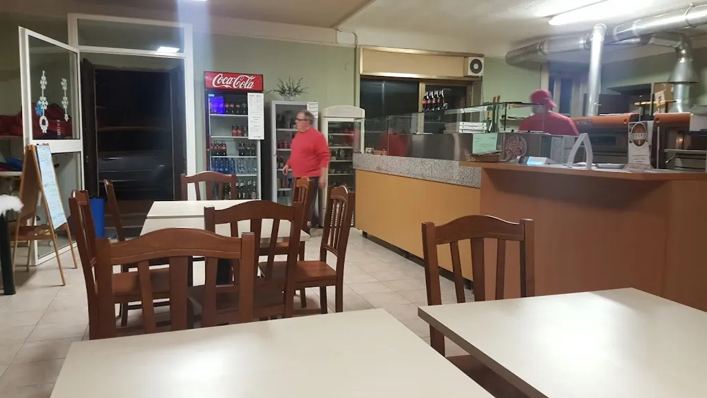 Pizzeria Mediterranea Vermezzo restaurant in Vermezzo