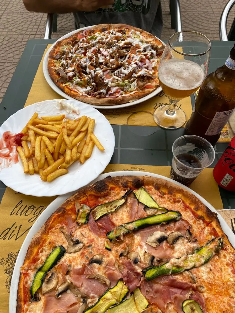 Gianluca Moussa_Pizzeria La Favola_Vermezzo_avis