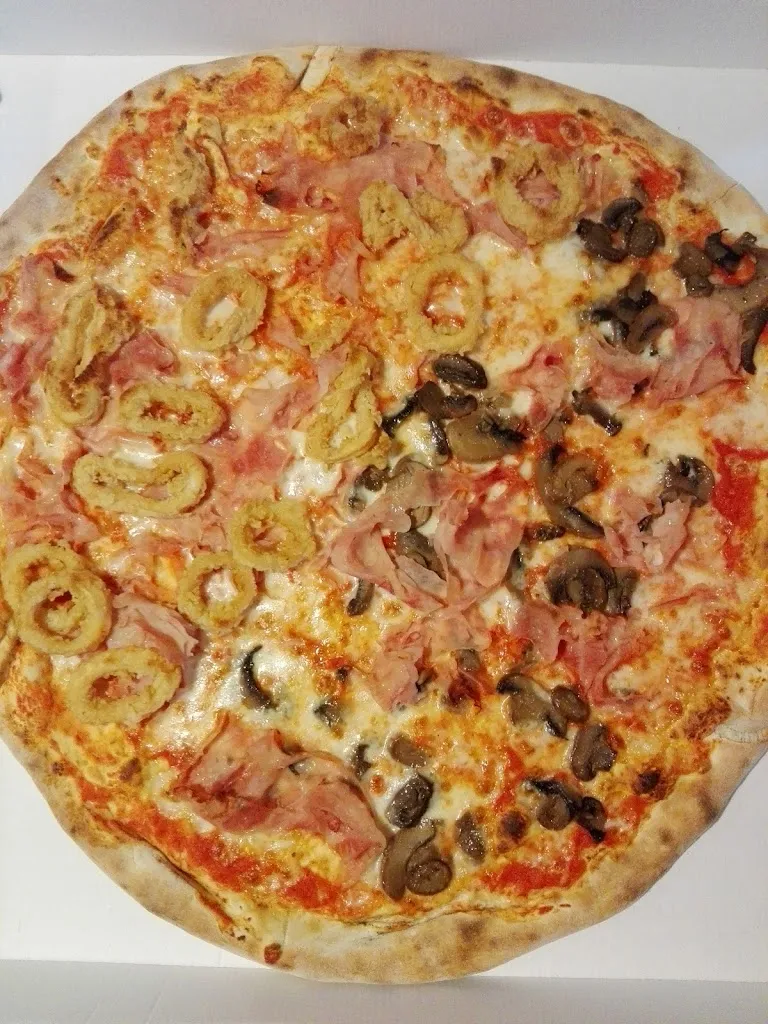 Pizzeria Alta Marea restaurant in Verolavecchia