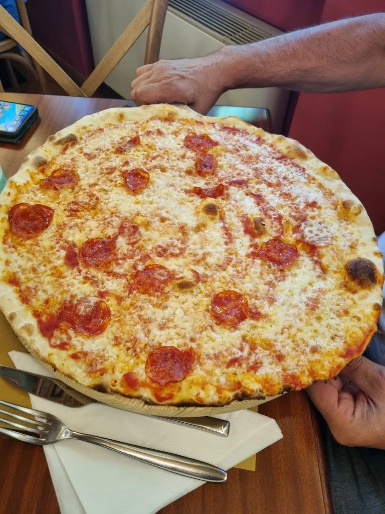 Pizzeria la roda_Vescovato_slider_image_2