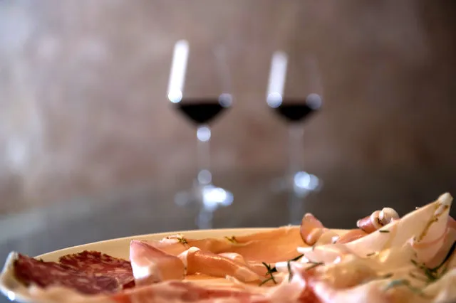 Trattoria Croce Bianca 2. M. C.C. Di Massolini Anna & C. Snc_Vestone_slider_image_2