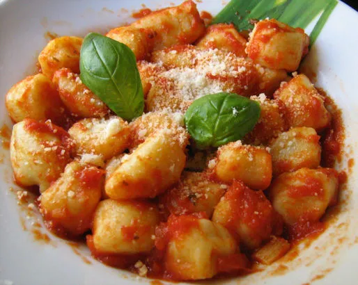 Gastronomia Charly Casalmaggiore_Vicomoscano_slider_image_2