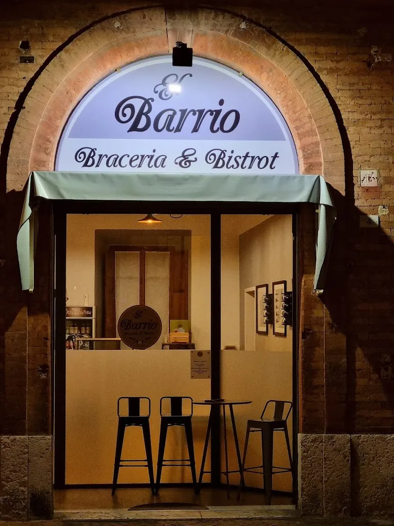 El Barrio Bistrot E Braceria restaurant in Vicomoscano