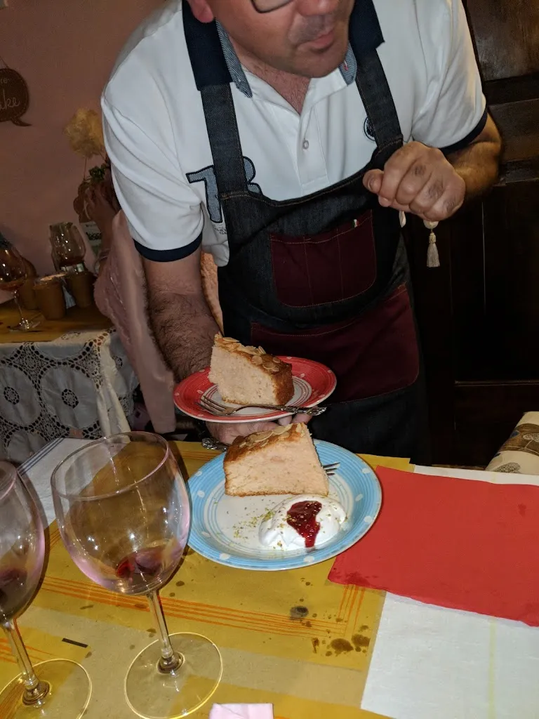 Ashley Rodan_Ristorante L' Elisir del Poeta_Carapelle Calvisio_review