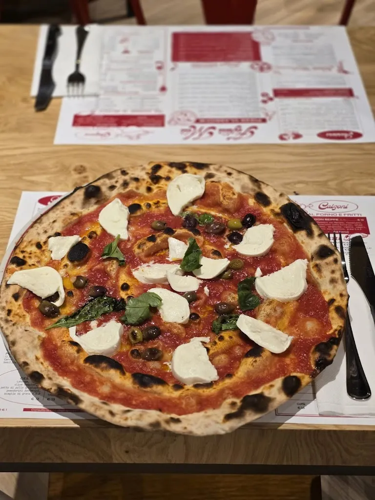 Figlia Mia - La Pizzeria restaurant in Vighignolo