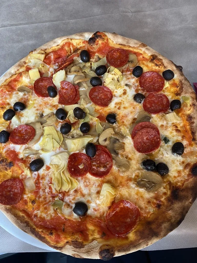 Menu_Pizzeria La Ghironda_Viggiù_image_2