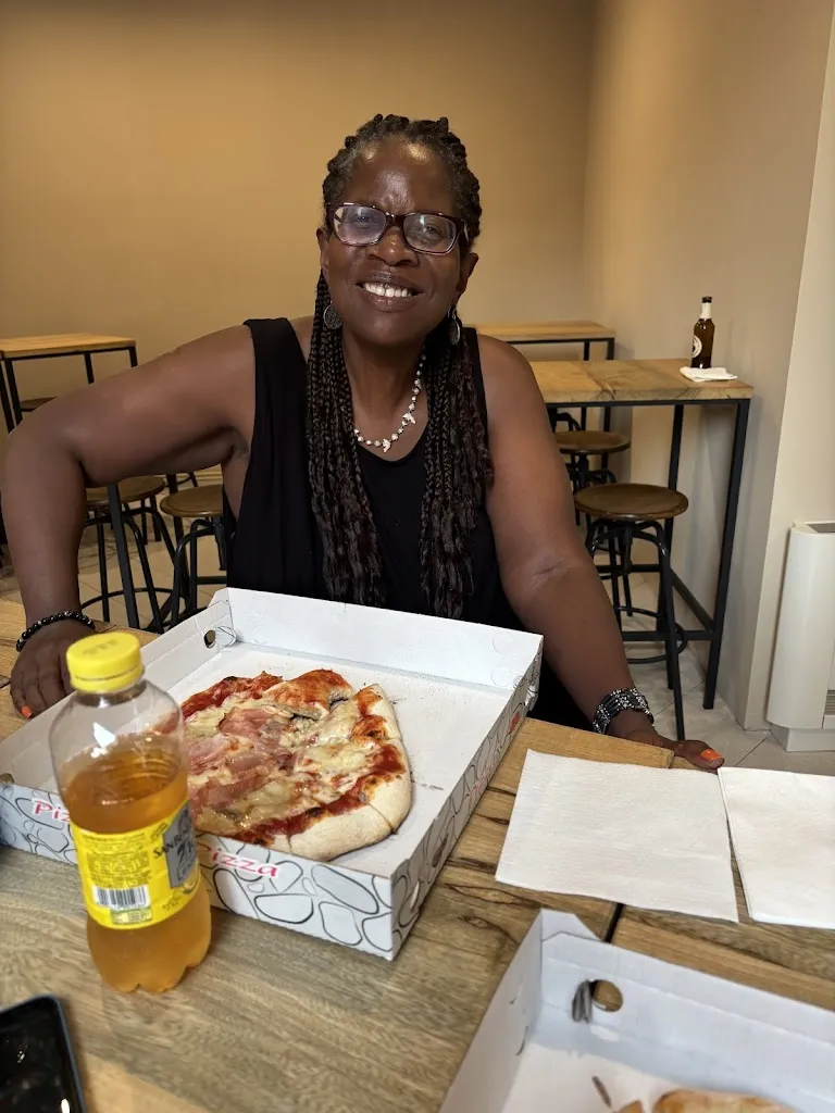 Yvonne Maria_L’isola del gusto_Viggiù_review