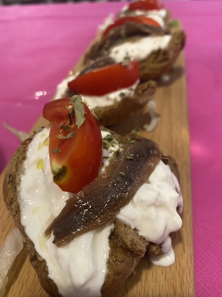 Idoia Domínguez Pérez_Macchiaviva Bistrot_Carosino_avis