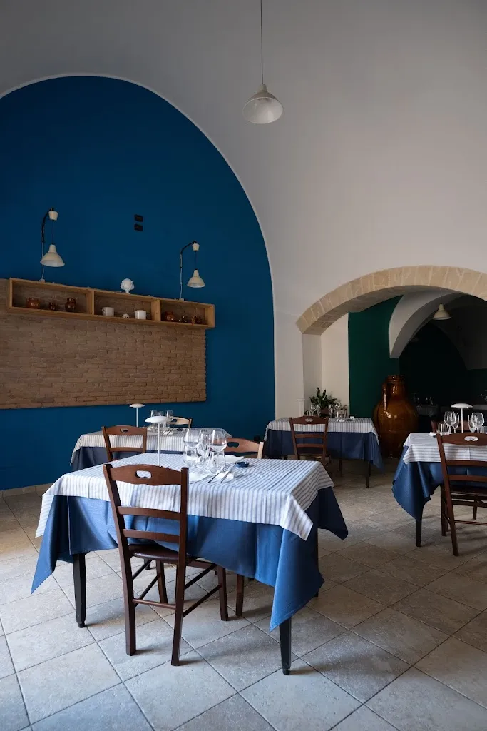 Macchiaviva Bistrot restaurant in Carosino