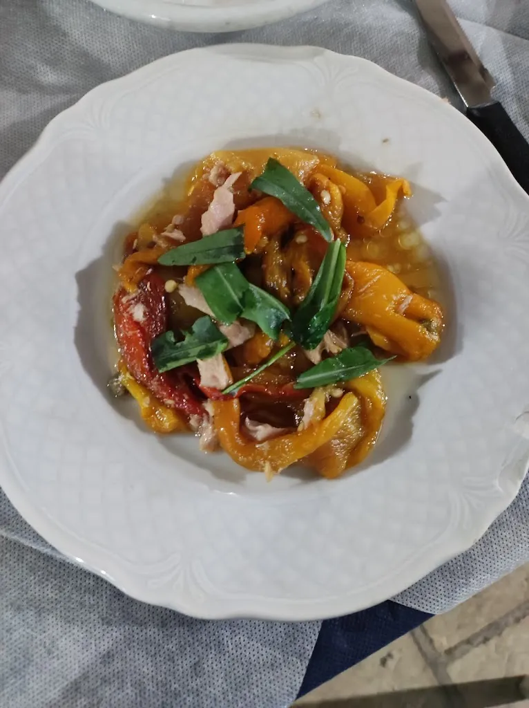 Mary Cassano_La Lanterna_Carosino_review