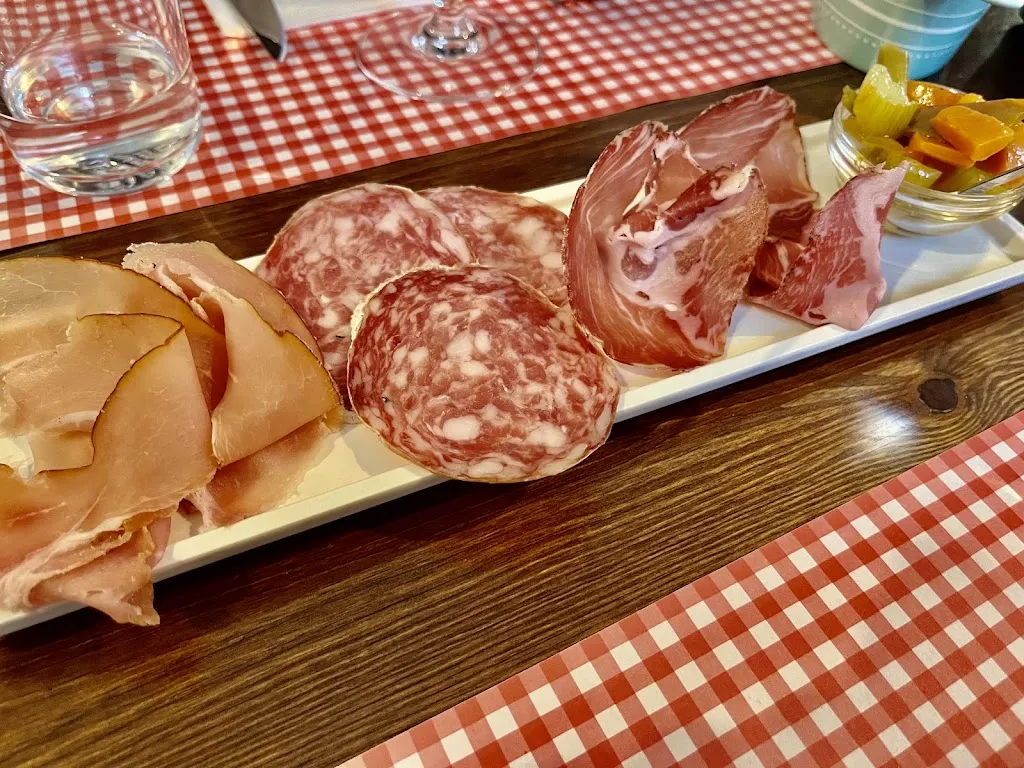 Osteria Vigevanese_Vigevano_slider_image_2