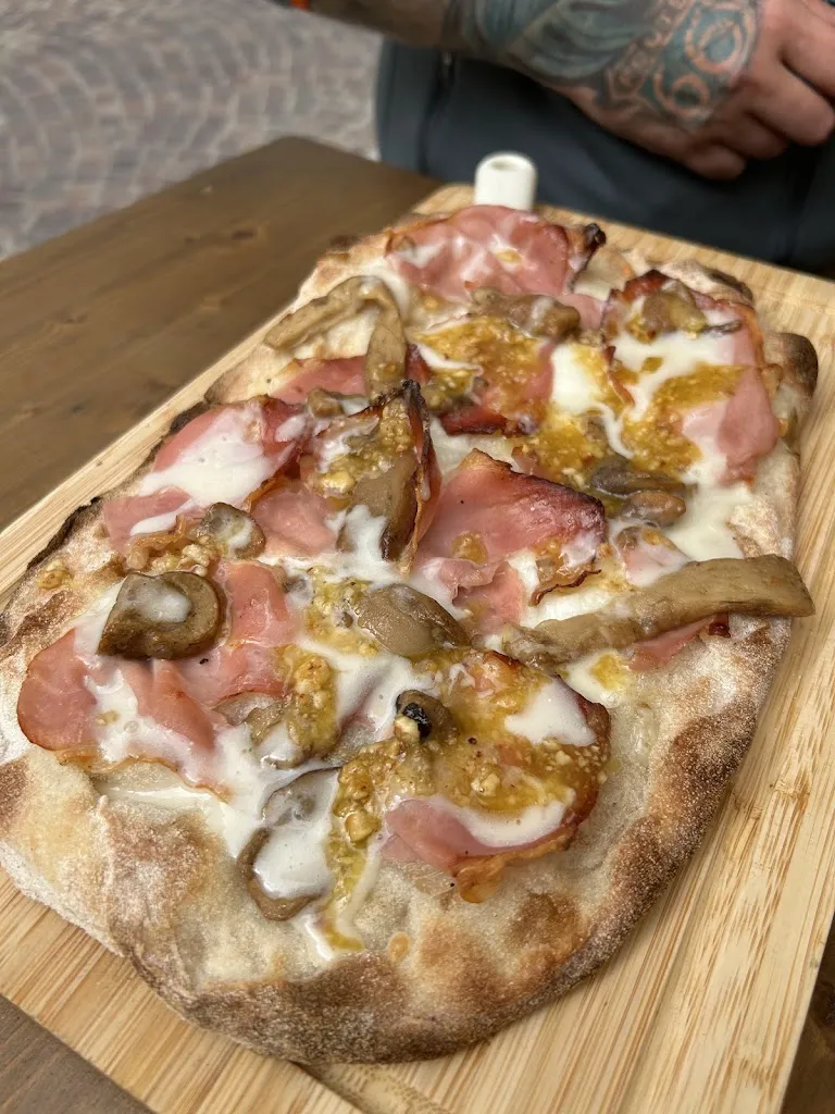 Tatyana Primova_Antico Granaio Vigevano La pinseria_Vigevano_review