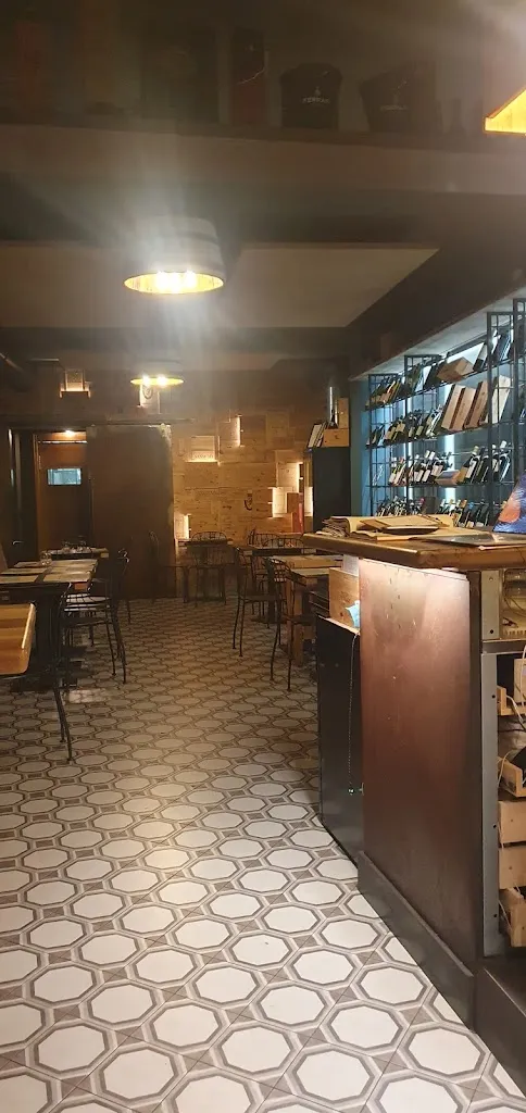 Mariangela Cerbino_Enoteca Vespolina_Vigevano_review