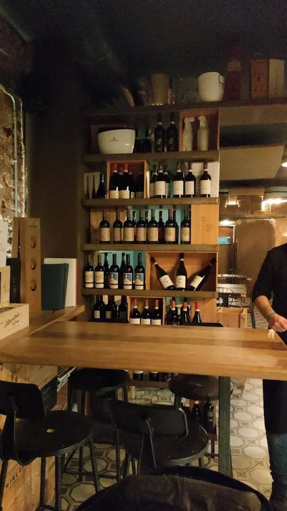 Enoteca Vespolina_Vigevano_slider_image_3