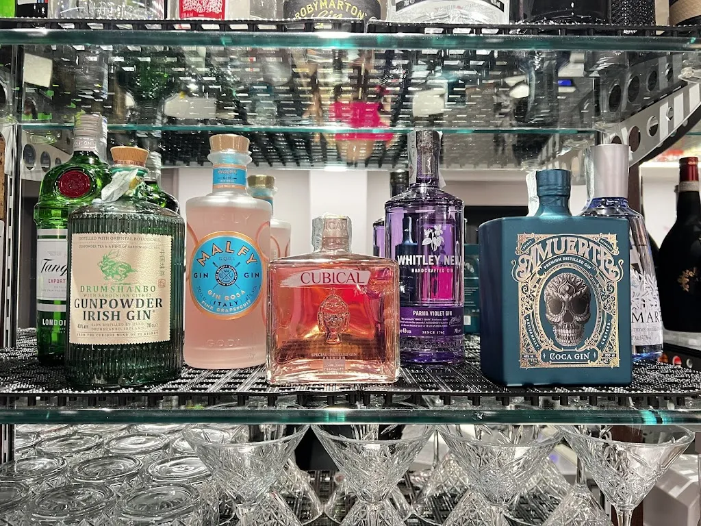 Clever cafè restaurant in Villa d'Almè