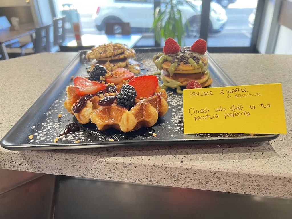 Clever cafè_Villa d'Almè_slider_image_2