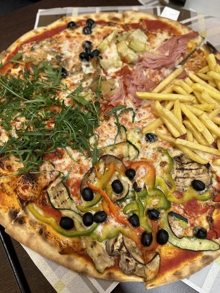 Jessica Flucks_Pizzeria da Ploda_Villa d'Ogna_review