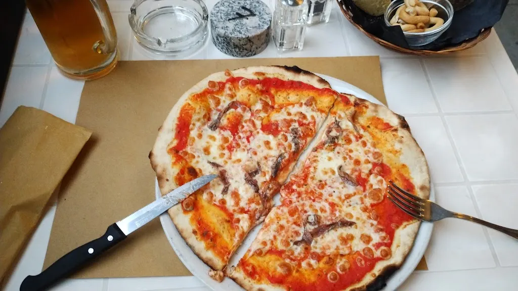 Ristorante - Pizzeria -Locanda Altavilla_Villa di Chiavenna_slider_image_3