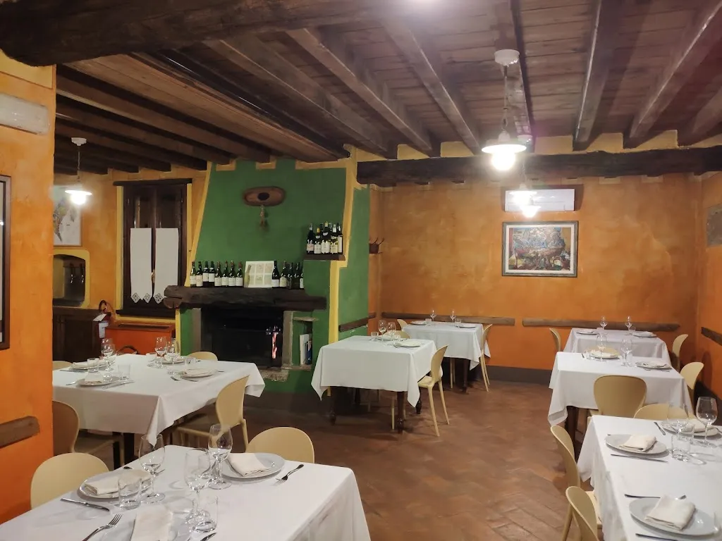 Osteria A Porto d'Oglio Villachiara restaurant in Villachiara