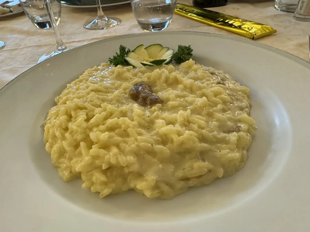 Ristorante Villa Carpino_Carpino_slider_image_2