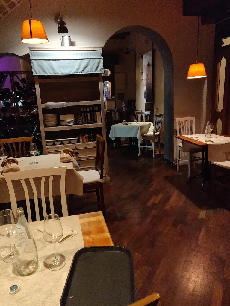 Osteria Il Canarino_Vignola_slider_image_3