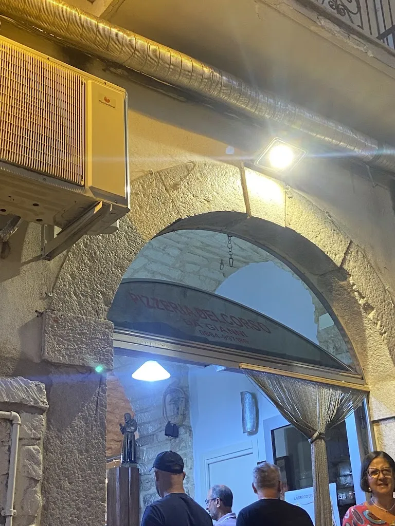 Davide_Pizzeria del Corso da Gianni_Carpino_review