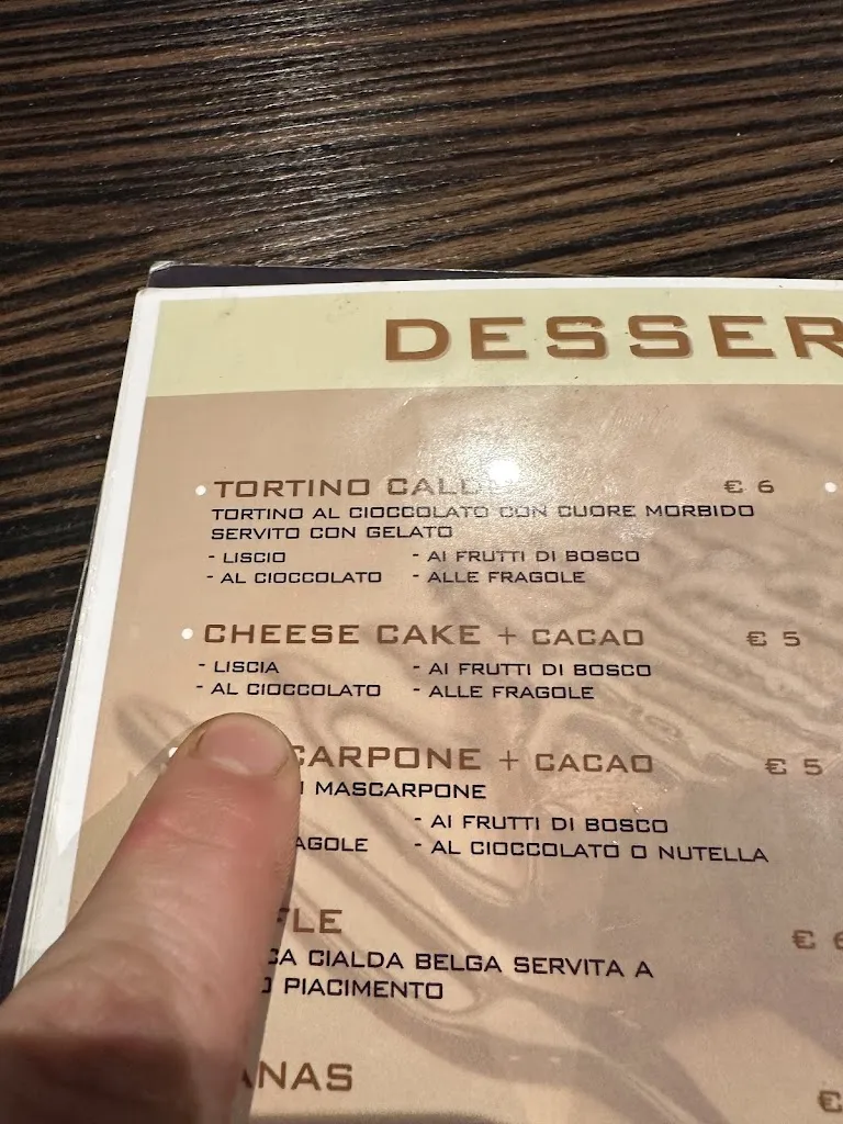 Menü_The Square - American Grill & Lounge Bar_Vignola_Bild_2