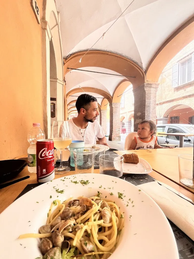 Elena Carozzz_Altrove Diablolab_Vignola_review