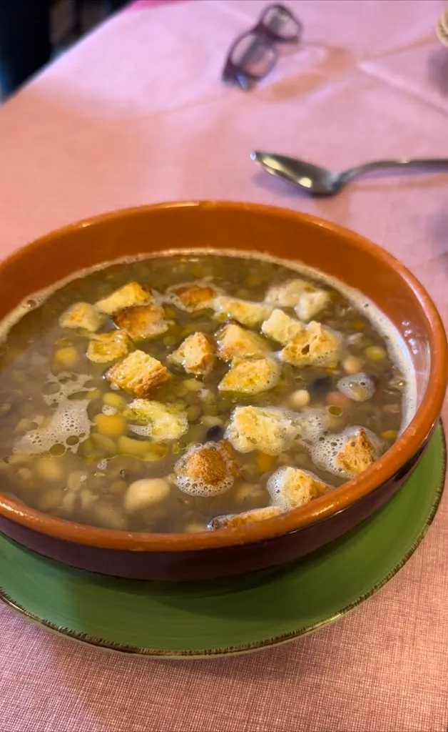 Jeff Richied_Cuore Nero Food and Relax_Carapelle Calvisio_review