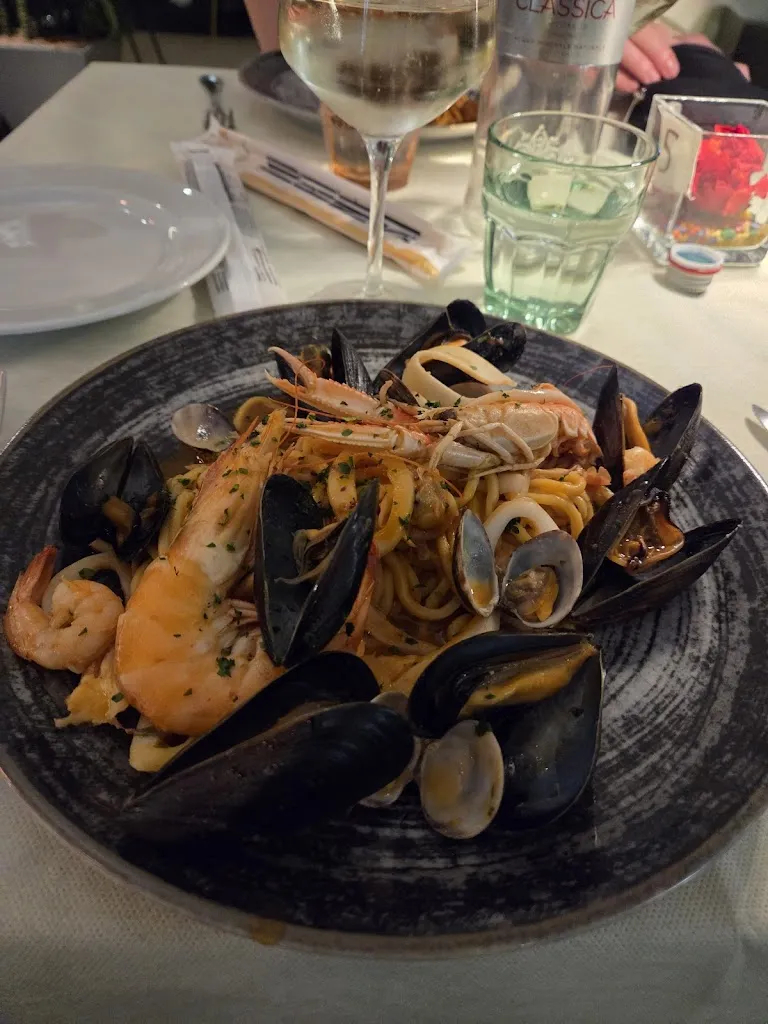 Ronny Larsson_MaMeRo - Da Rocco_Villassio_review