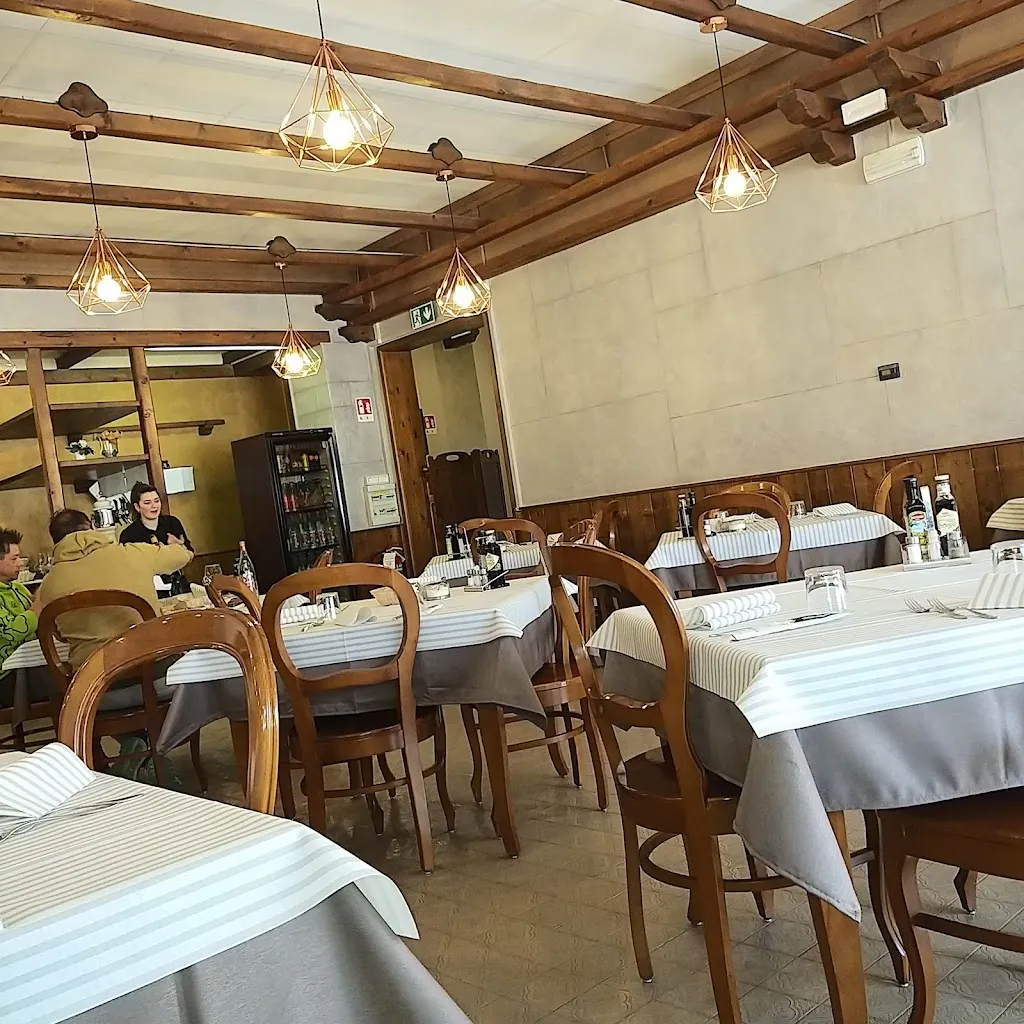 Amedeo Marangoni_Ristorate Pizzeria Rosa_Villimpenta_recensione