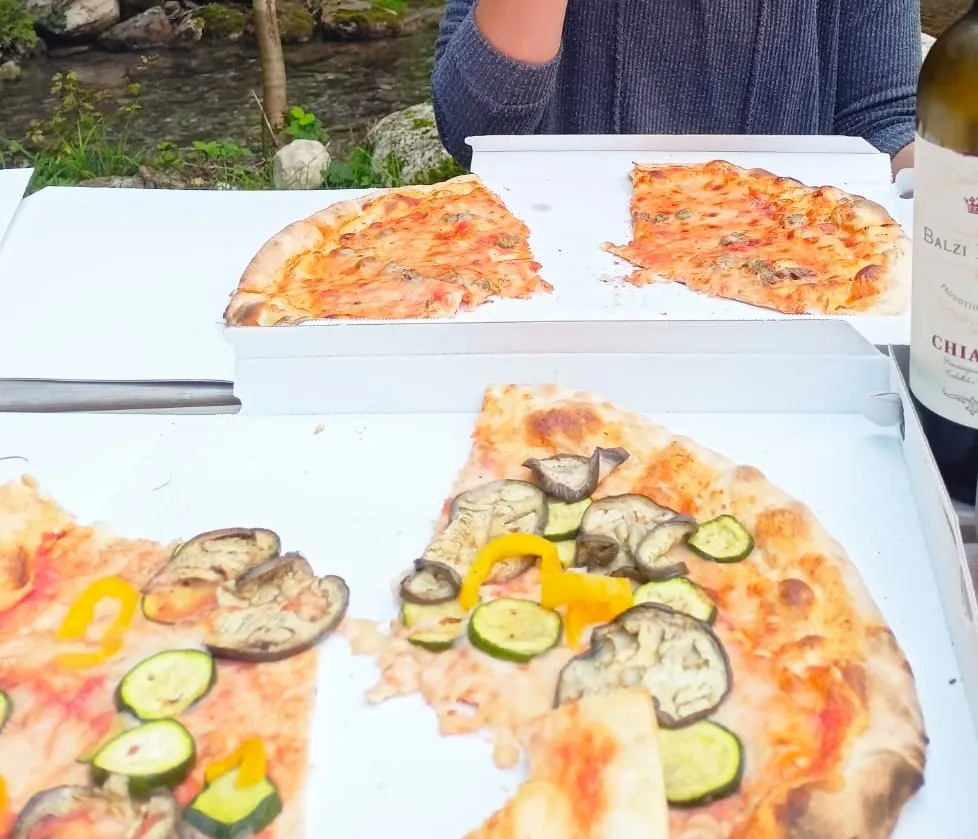 Marie Hölker_La Pizzarella 2_Vobarno_review