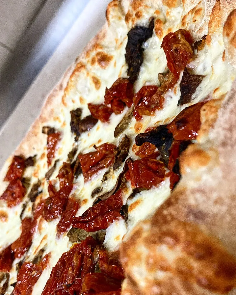 Che Pizza_Casalvecchio di Puglia_slider_image_2