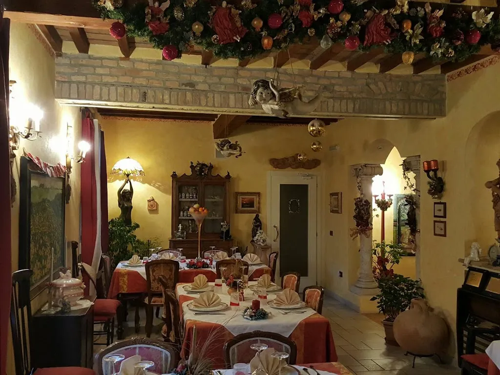 Osteria degli Angeli restaurant in Voltido