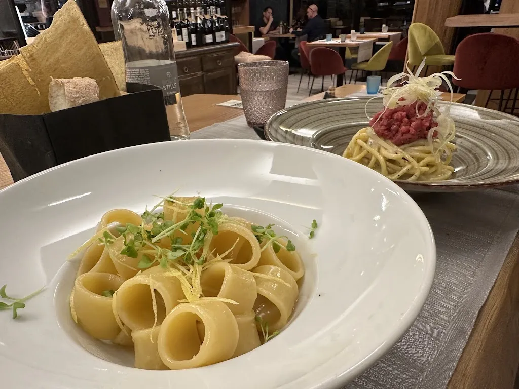 Nancy Hsiao-Ting Su_Enosteria 15.06_Zanica_review