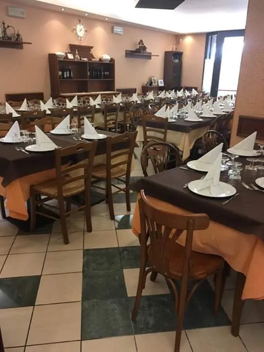 Ristorante Bar Pizzeria le tre Gemelle restaurant in Zavattarello